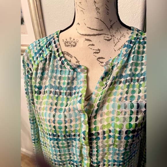Liz Claiborne size XL sheer top - Picture 2 of 5
